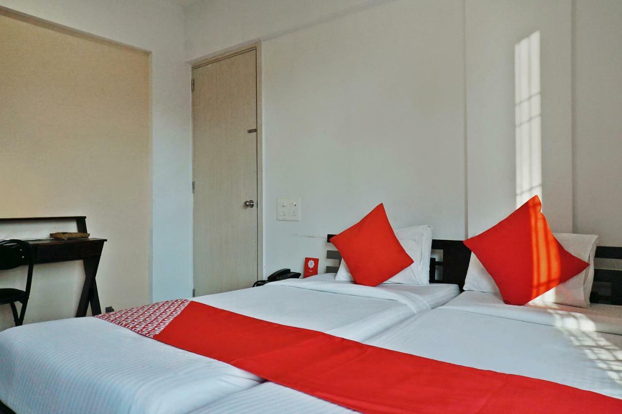 Oyo 12227 Hotel Resonare Baner Pune Exterior photo
